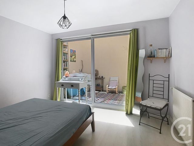 Afficher la photo en grand Maison à vendre - 6 pièces - 140 m2 - Bordeaux - 33 - AQUITAINE