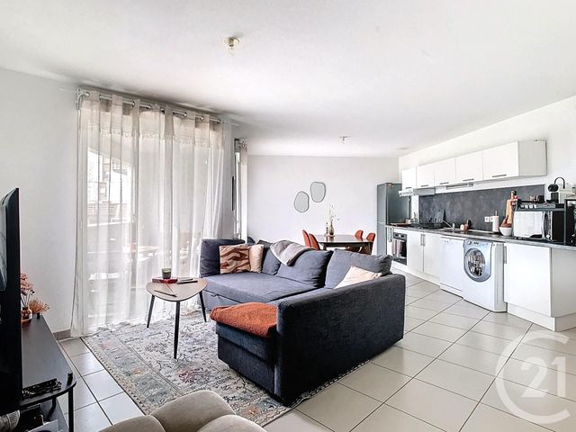 Afficher la photo en grand Appartement T3 à vendre - 3 pièces - 65,48 m2 - Bordeaux - 33 - AQUITAINE