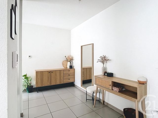 Afficher la photo en grand Appartement T3 à vendre - 3 pièces - 65,48 m2 - Bordeaux - 33 - AQUITAINE