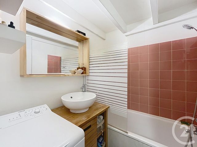 Appartement T3 &agrave; vendre - 3 pi&egrave;ces - 54,41 m2 - Bordeaux - 33 - AQUITAINE
