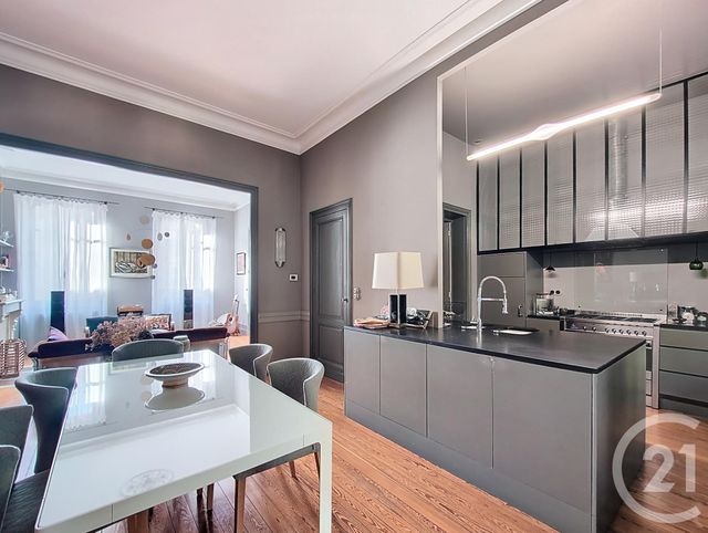 Maison à vendre - 5 pièces - 168 m2 - Bordeaux - 33 - AQUITAINE