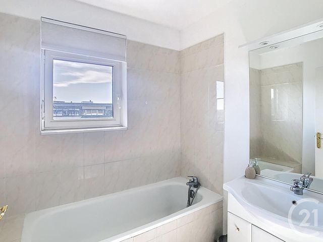 Afficher la photo en grand Appartement T4 à vendre - 4 pièces - 103,14 m2 - Bordeaux - 33 - AQUITAINE