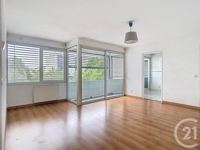 Appartement T3 à louer - 3 pièces - 70,50 m2 - Bordeaux - 33 - AQUITAINE