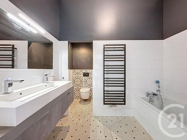 Maison à louer - 5 pièces - 231,71 m2 - Bordeaux - 33 - AQUITAINE