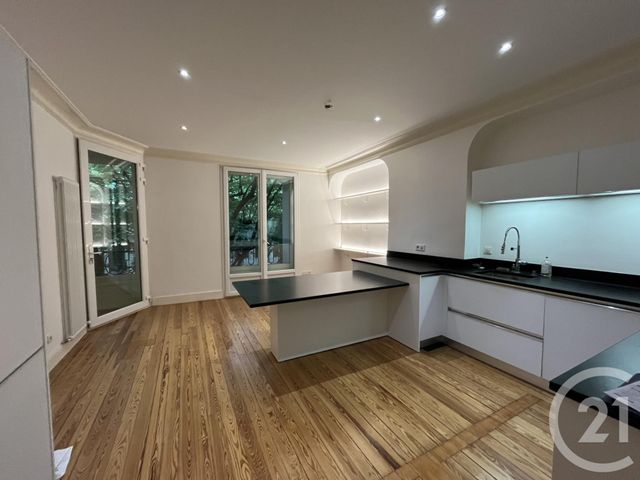 Appartement T3 à louer - 3 pièces - 125,81 m2 - Bordeaux - 33 - AQUITAINE