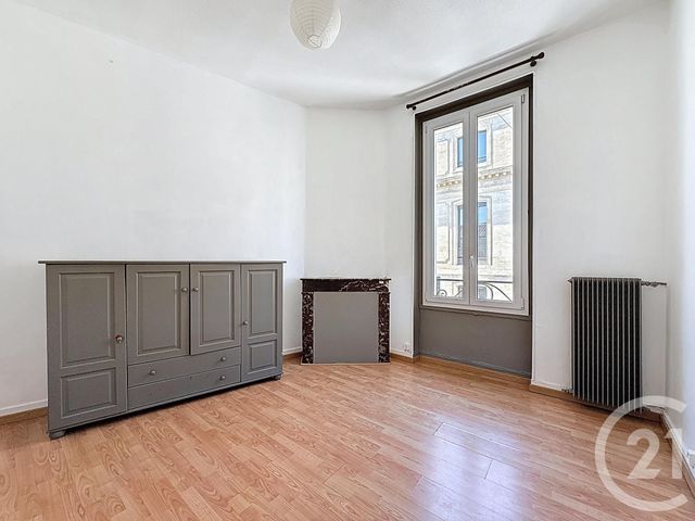Appartement T3 à vendre - 3 pièces - 50,21 m2 - Bordeaux - 33 - AQUITAINE