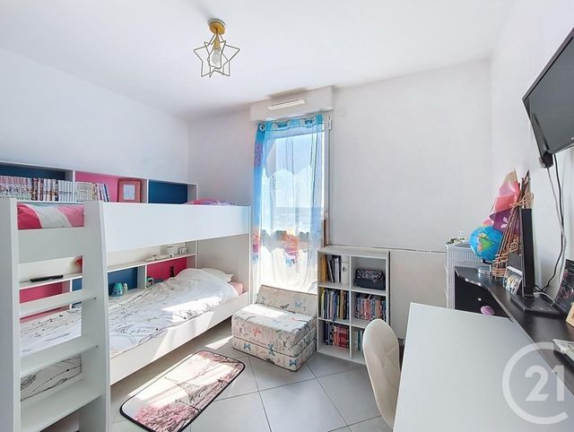 Afficher la photo en grand Appartement T5 à vendre - 5 pièces - 122,64 m2 - Bordeaux - 33 - AQUITAINE