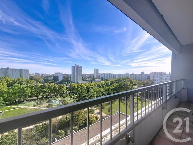 Appartement T5 à vendre - 5 pièces - 103,71 m2 - Bordeaux - 33 - AQUITAINE