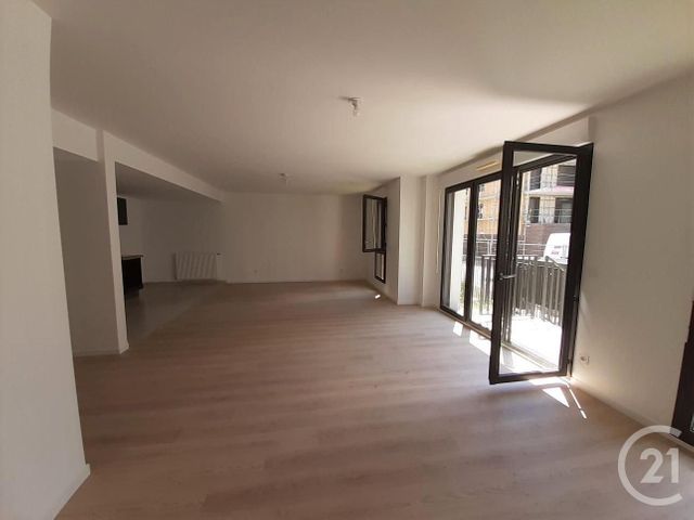 Appartement T4 à louer - 4 pièces - 91,55 m2 - Bordeaux - 33 - AQUITAINE