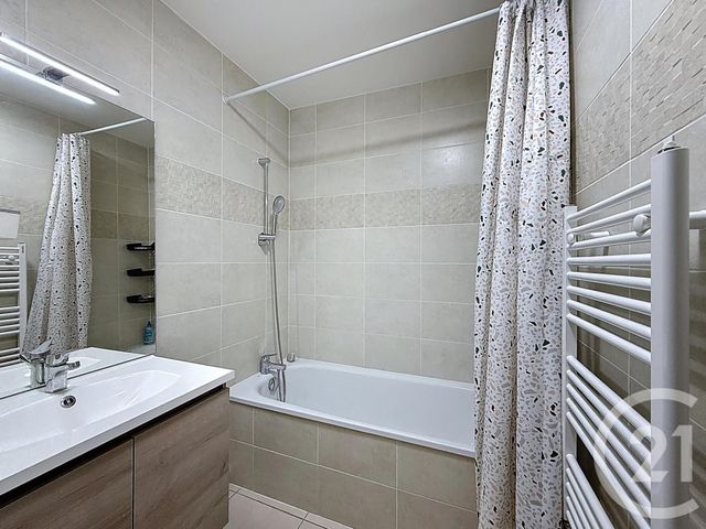 Appartement Duplex à vendre - 4 pièces - 100,07 m2 - Bordeaux - 33 - AQUITAINE