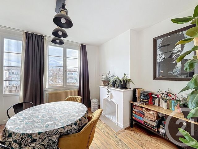 Appartement T2 à vendre - 2 pièces - 54 m2 - Bordeaux - 33 - AQUITAINE