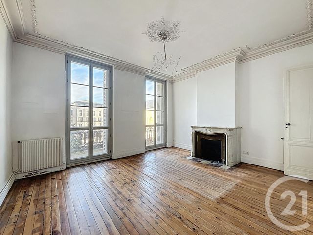 Appartement T4 à vendre - 4 pièces - 126 m2 - Bordeaux - 33 - AQUITAINE