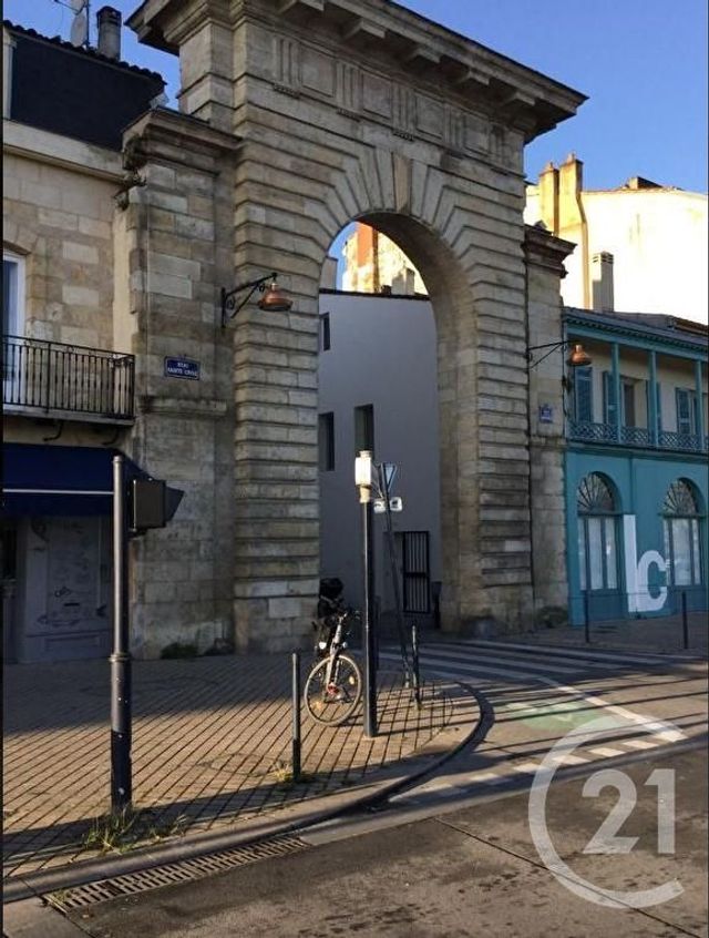 Appartement à louer - 3 pièces - 56,30 m2 - Bordeaux - 33 - AQUITAINE