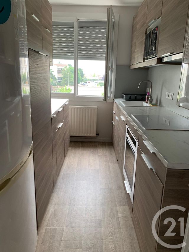 Appartement F4 à louer - 4 pièces - 67,81 m2 - Merignac - 33 - AQUITAINE