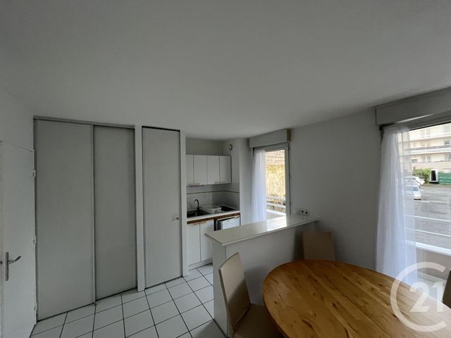 Appartement &agrave; louer - 2 pi&egrave;ces - 38,81 m2 - Bordeaux - 33 - AQUITAINE