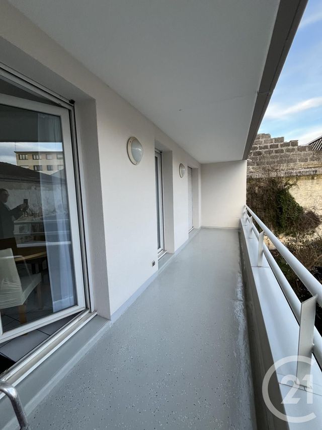 Appartement &agrave; louer - 2 pi&egrave;ces - 38,81 m2 - Bordeaux - 33 - AQUITAINE