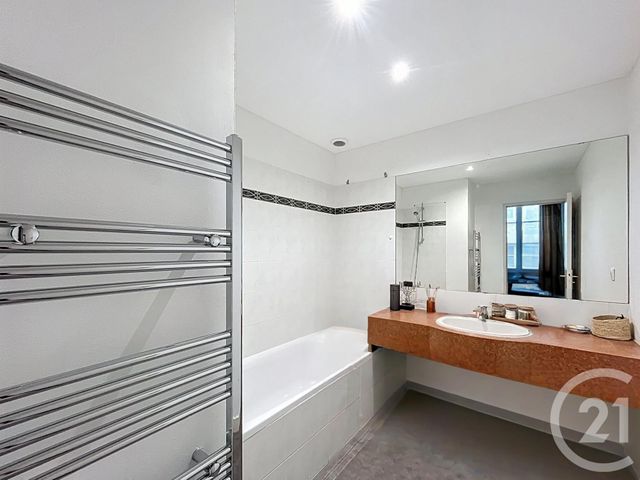 Appartement T2 &agrave; vendre - 2 pi&egrave;ces - 56 m2 - Bordeaux - 33 - AQUITAINE