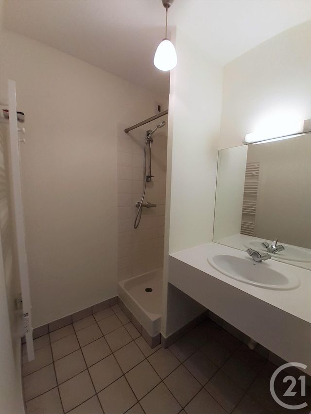 Appartement T4 à louer - 4 pièces - 108,08 m2 - Bordeaux - 33 - AQUITAINE