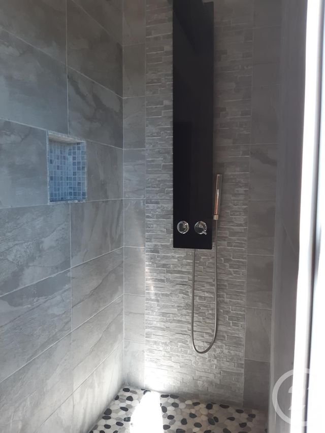 Appartement T2 &agrave; louer - 2 pi&egrave;ces - 56,88 m2 - Bordeaux - 33 - AQUITAINE