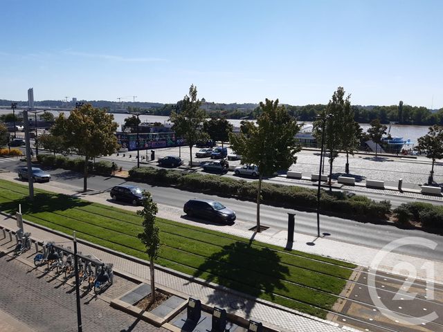 Appartement T2 &agrave; louer - 2 pi&egrave;ces - 56,88 m2 - Bordeaux - 33 - AQUITAINE