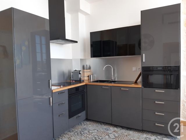 Appartement T2 &agrave; louer - 2 pi&egrave;ces - 56,88 m2 - Bordeaux - 33 - AQUITAINE