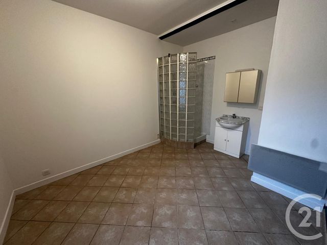 Appartement T3 &agrave; louer - 3 pi&egrave;ces - 80,14 m2 - Bordeaux - 33 - AQUITAINE
