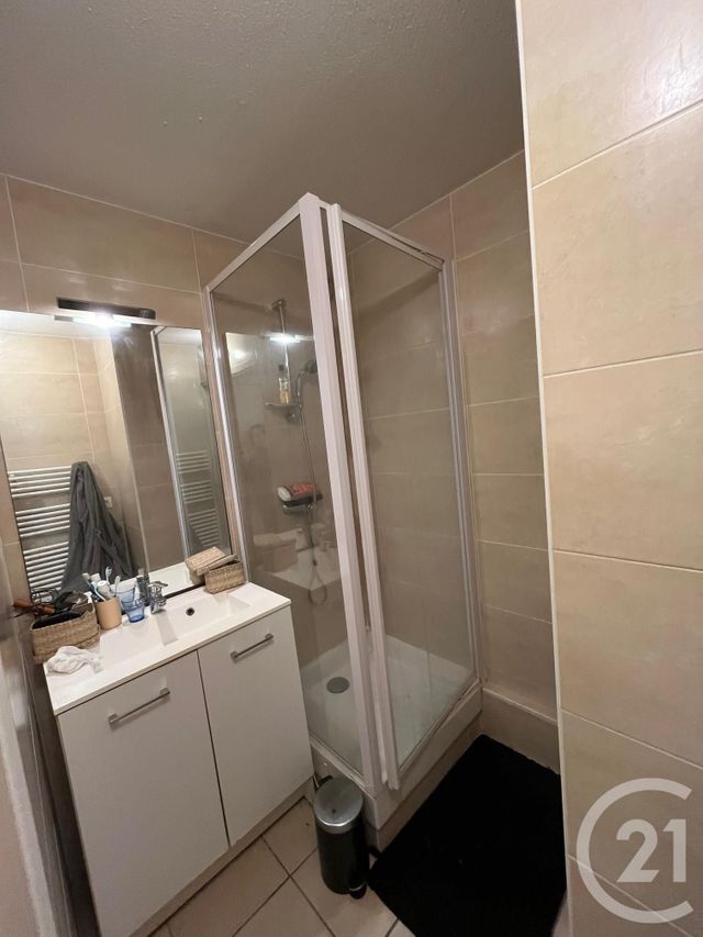 Appartement T2 &agrave; louer - 2 pi&egrave;ces - 40,33 m2 - Bordeaux - 33 - AQUITAINE