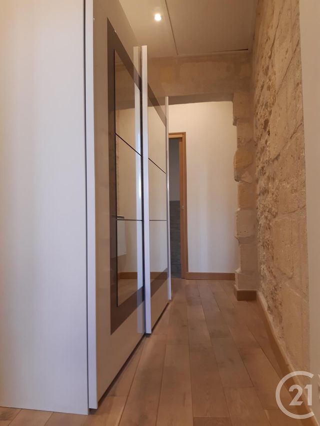 Appartement T2 &agrave; louer - 2 pi&egrave;ces - 56,88 m2 - Bordeaux - 33 - AQUITAINE