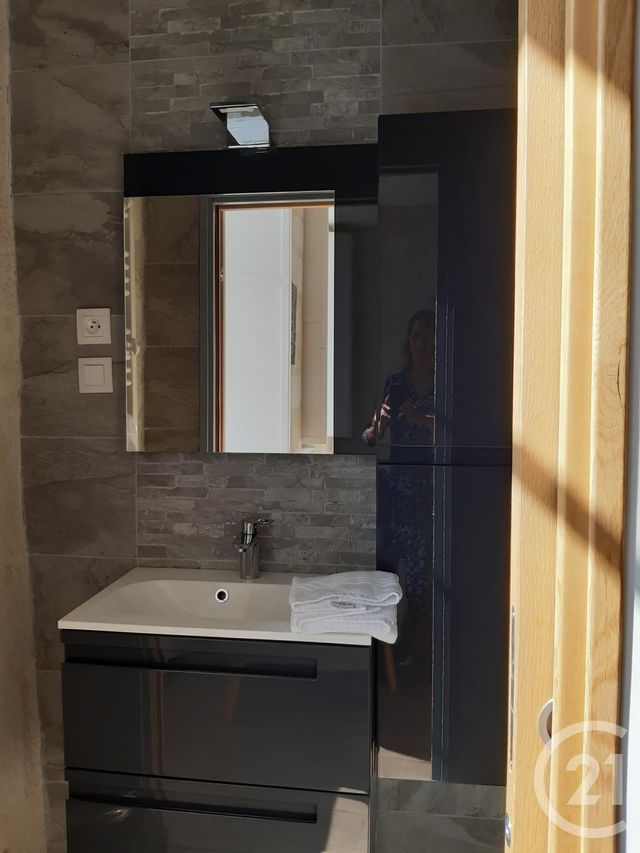 Appartement T2 &agrave; louer - 2 pi&egrave;ces - 56,88 m2 - Bordeaux - 33 - AQUITAINE