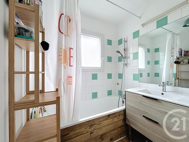 Appartement T3 &agrave; vendre - 3 pi&egrave;ces - 69,11 m2 - Bordeaux - 33 - AQUITAINE