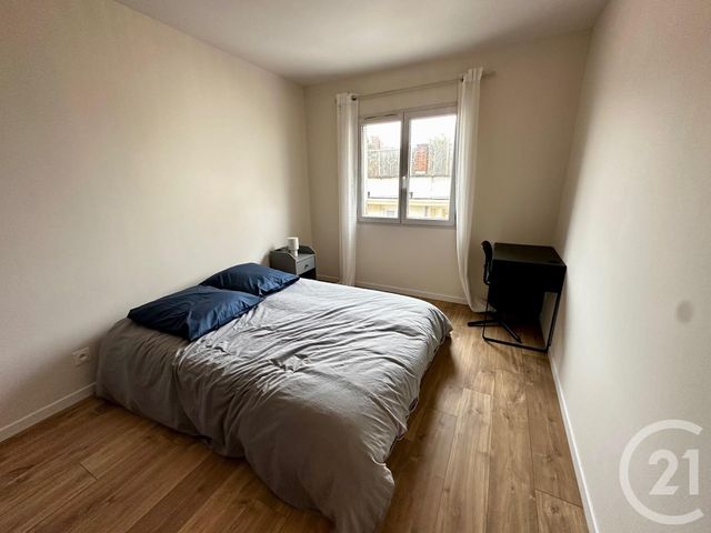 Appartement Chambre &agrave; louer - 1 pi&egrave;ce - 11,34 m2 - Bordeaux - 33 - AQUITAINE