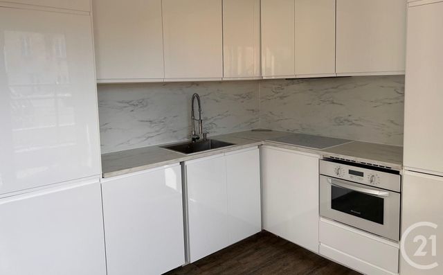 Appartement T3 &agrave; louer - 3 pi&egrave;ces - 67,20 m2 - Bordeaux - 33 - AQUITAINE