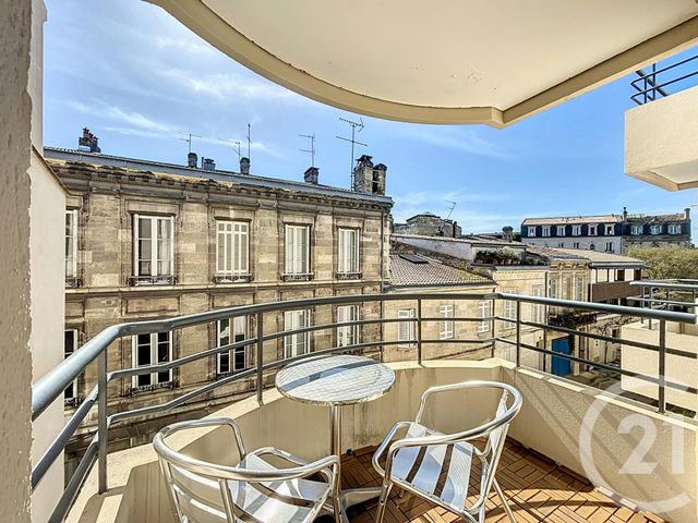 Appartement T1 &agrave; louer - 1 pi&egrave;ce - 25,46 m2 - Bordeaux - 33 - AQUITAINE