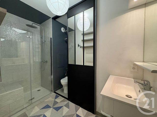 Appartement T2 &agrave; louer - 2 pi&egrave;ces - 44,11 m2 - Bordeaux - 33 - AQUITAINE