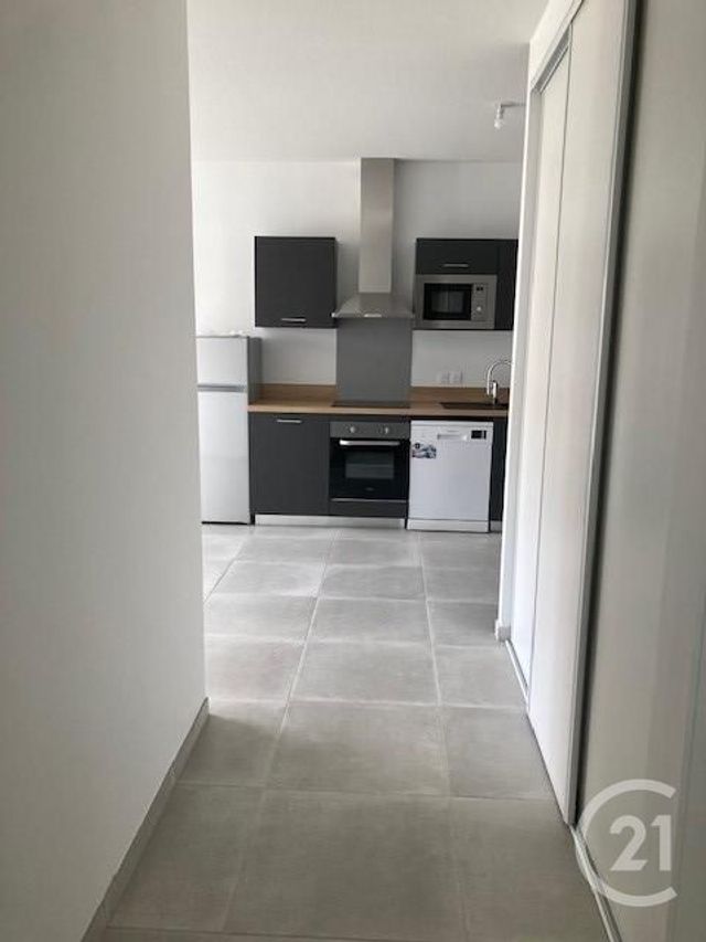Appartement F3 &agrave; louer - 3 pi&egrave;ces - 63,23 m2 - Cenon - 33 - AQUITAINE