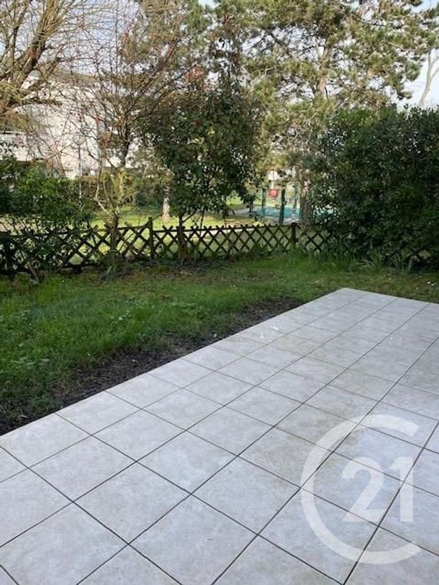 Appartement T2 &agrave; louer - 2 pi&egrave;ces - 54,20 m2 - Bordeaux - 33 - AQUITAINE