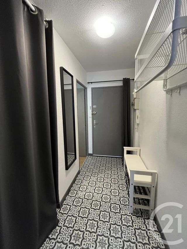 Appartement Studio &agrave; louer - 1 pi&egrave;ce - 29,08 m2 - Bordeaux - 33 - AQUITAINE