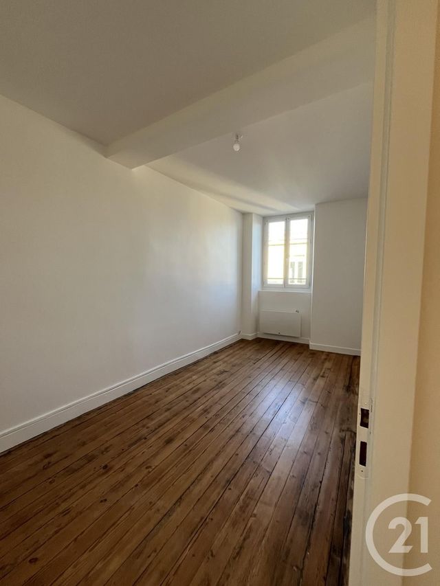 Appartement F3 bis &agrave; louer - 3 pi&egrave;ces - 81,88 m2 - Bordeaux - 33 - AQUITAINE