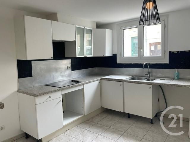 Maison &agrave; louer - 3 pi&egrave;ces - 68,67 m2 - Bordeaux - 33 - AQUITAINE
