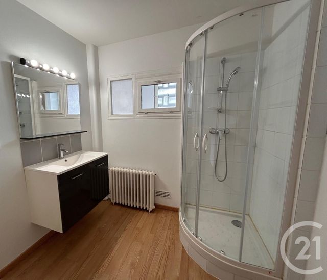 Appartement &agrave; louer - 3 pi&egrave;ces - 73,07 m2 - Bordeaux - 33 - AQUITAINE