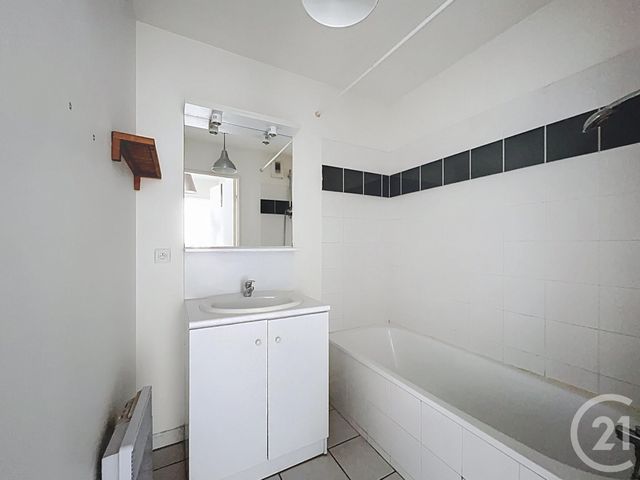 Appartement T3 &agrave; vendre - 3 pi&egrave;ces - 55,47 m2 - Bordeaux - 33 - AQUITAINE