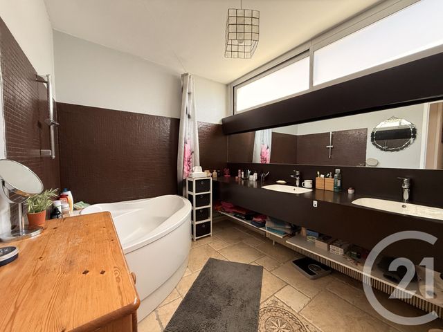 Appartement T3 &agrave; vendre - 3 pi&egrave;ces - 82,71 m2 - Bordeaux - 33 - AQUITAINE