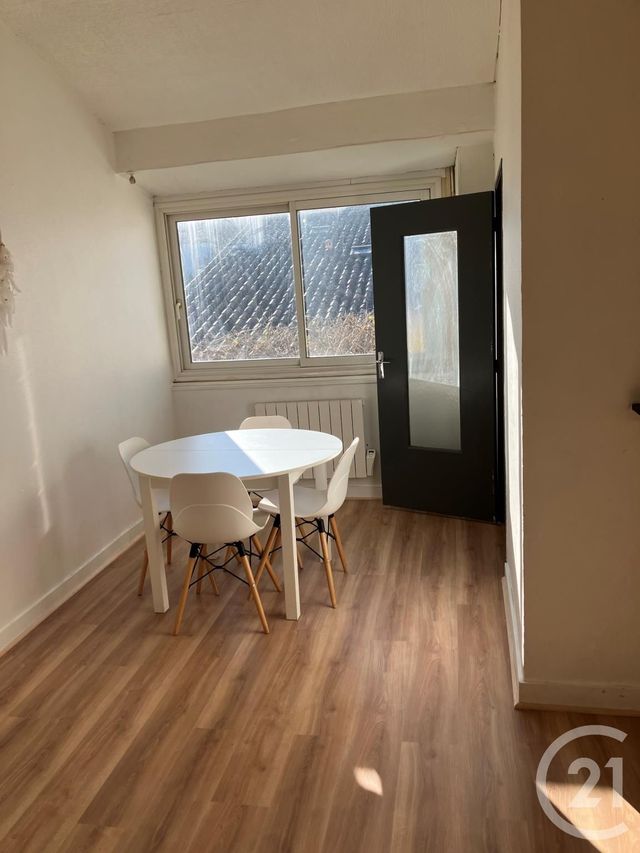 Appartement T2 &agrave; louer - 2 pi&egrave;ces - 45,09 m2 - Bordeaux - 33 - AQUITAINE