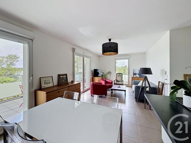 Appartement T4 &agrave; vendre - 4 pi&egrave;ces - 79,72 m2 - Bordeaux - 33 - AQUITAINE
