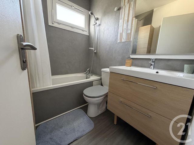 Appartement Chambre &agrave; louer - 1 pi&egrave;ce - 9,24 m2 - Pessac - 33 - AQUITAINE