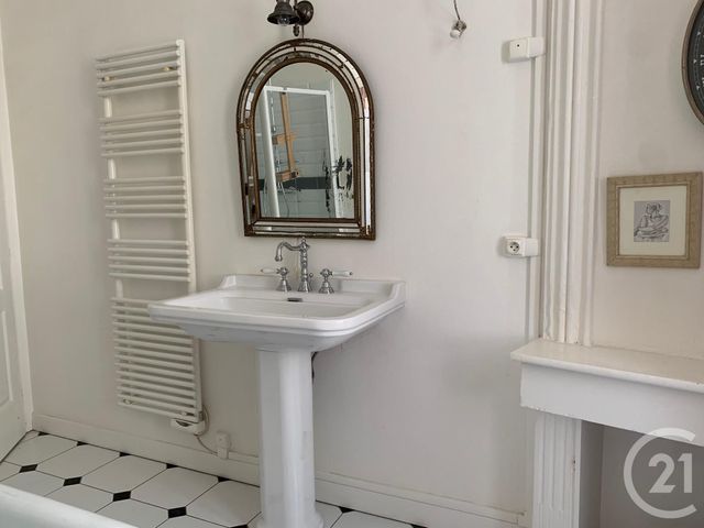Appartement T3 &agrave; louer - 3 pi&egrave;ces - 89,13 m2 - Bordeaux - 33 - AQUITAINE