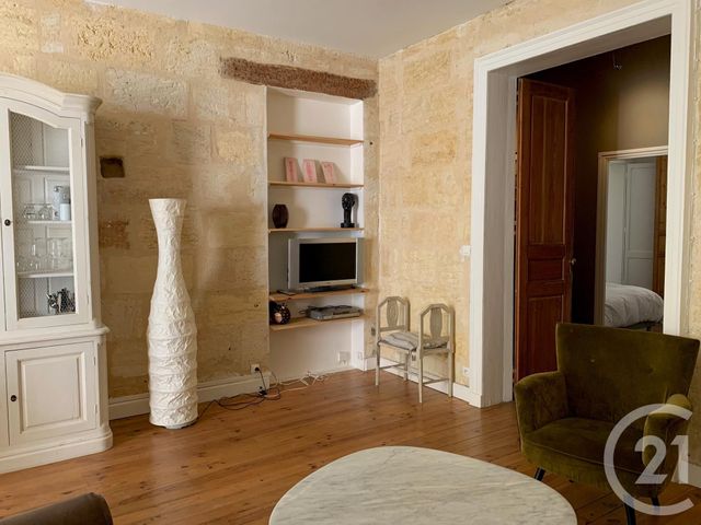 Appartement T3 &agrave; louer - 3 pi&egrave;ces - 89,13 m2 - Bordeaux - 33 - AQUITAINE