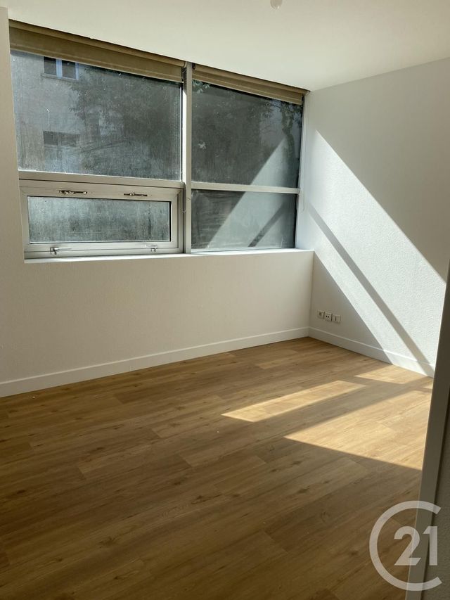 Appartement F1 &agrave; louer - 1 pi&egrave;ce - 17,29 m2 - Bordeaux - 33 - AQUITAINE