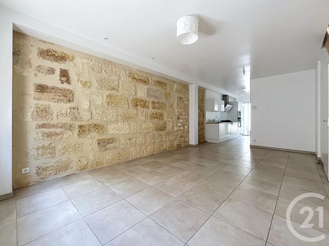 Maison &agrave; louer - 5 pi&egrave;ces - 88,41 m2 - Bordeaux - 33 - AQUITAINE