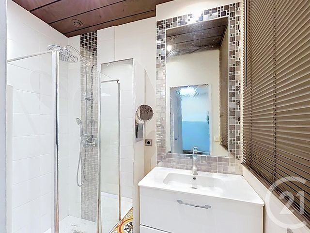 Appartement T1 &agrave; vendre - 1 pi&egrave;ce - 65,15 m2 - Bordeaux - 33 - AQUITAINE